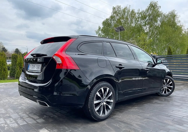 Volvo V60 cena 39900 przebieg: 276000, rok produkcji 2017 z Płock małe 92